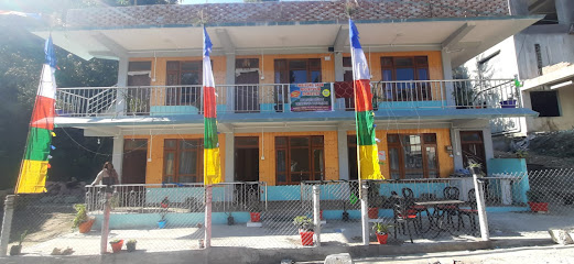 Mairung Gaon Mount View Homestay