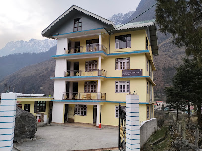 HOTEL GOLDENKEY LACHUNG